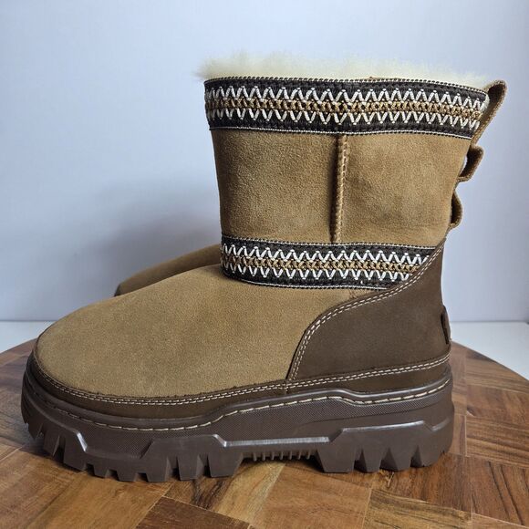 UGG CLASSIC MINI TRAILGAZER CHESTNUT LEATHER WATERPROOF WOMEN'S BOOTS SIZE US 7
